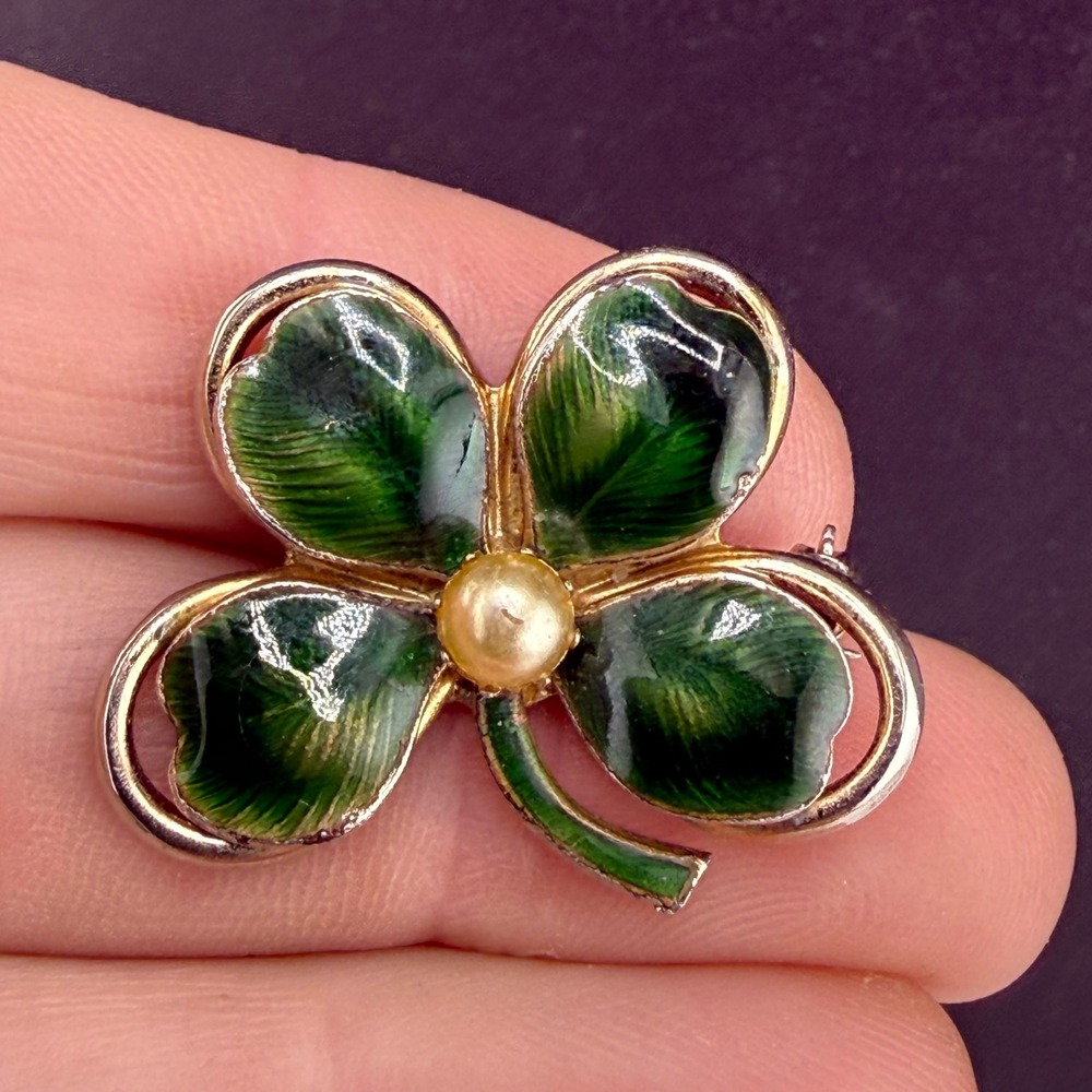 Vintage Coro Four Leaf Clover Brooch Green Enamel Faux Pearl Gold Tone